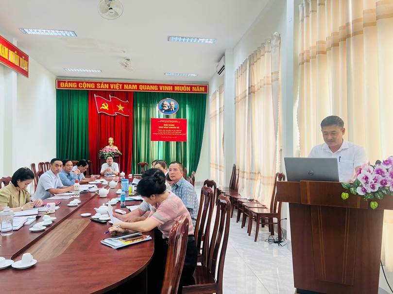 Chi bộ Trung tâm phát triển quỹ đất Đắk Lắk tổ chức Hội nghị sinh hoạt chuyên đề với nội dung “Nghiên cứu, cập nhật các quy định mới về Luật đất đai 2024 và các Nghị định, Thông tư hướng dẫn thi hành Luật đất đai năm 2024”
